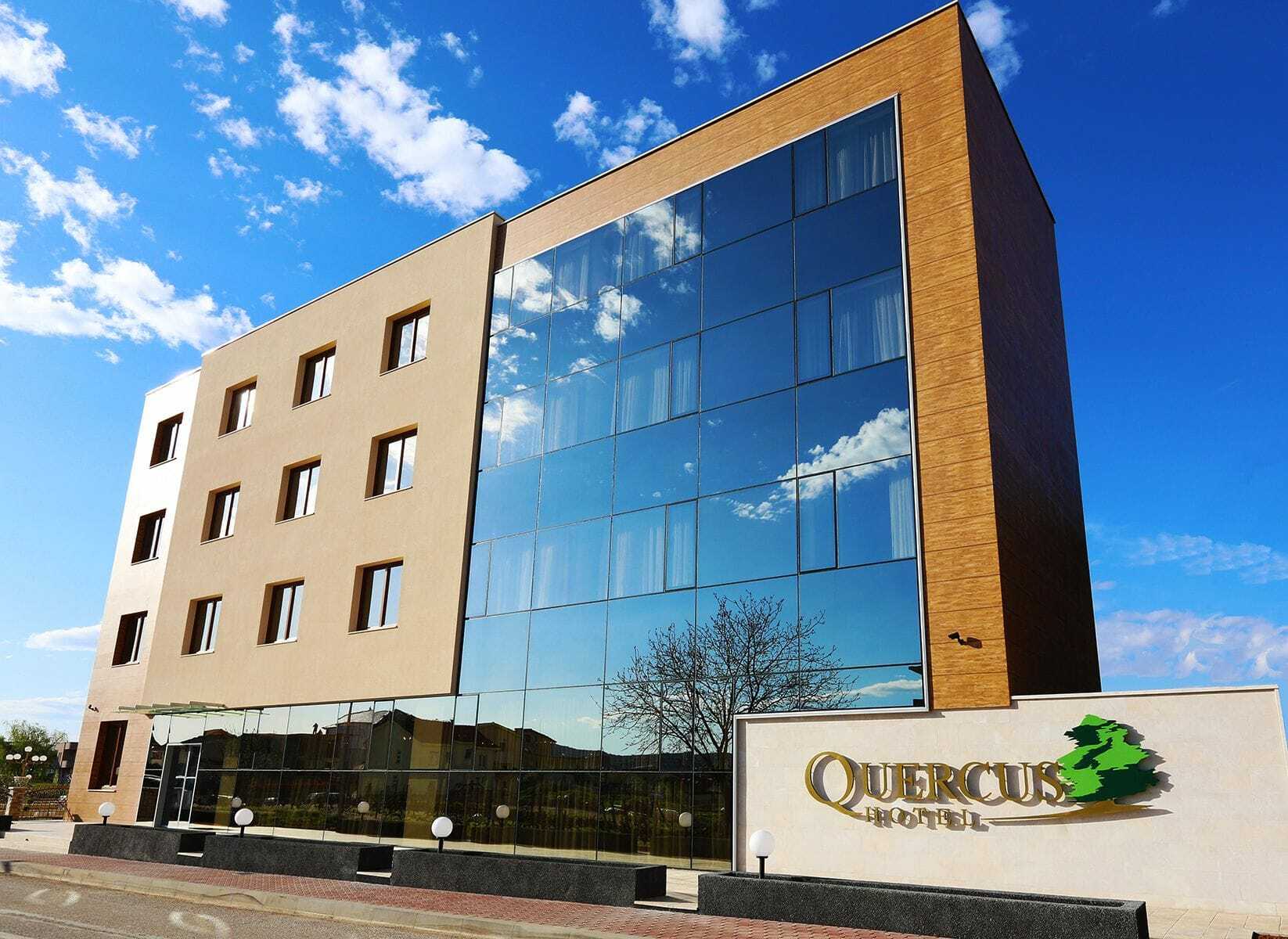 Hotel Quercus Međugorje Exteriör bild
